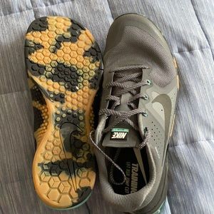Men’s Nike Metcon 2 Flywire Shoes